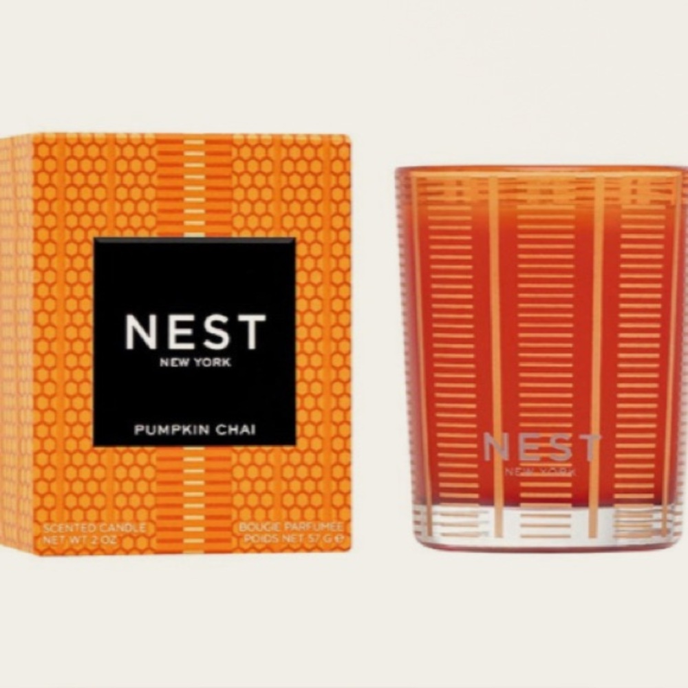 NEST Fragrances Pumpkin Chai Candle in Orange Glass NIB